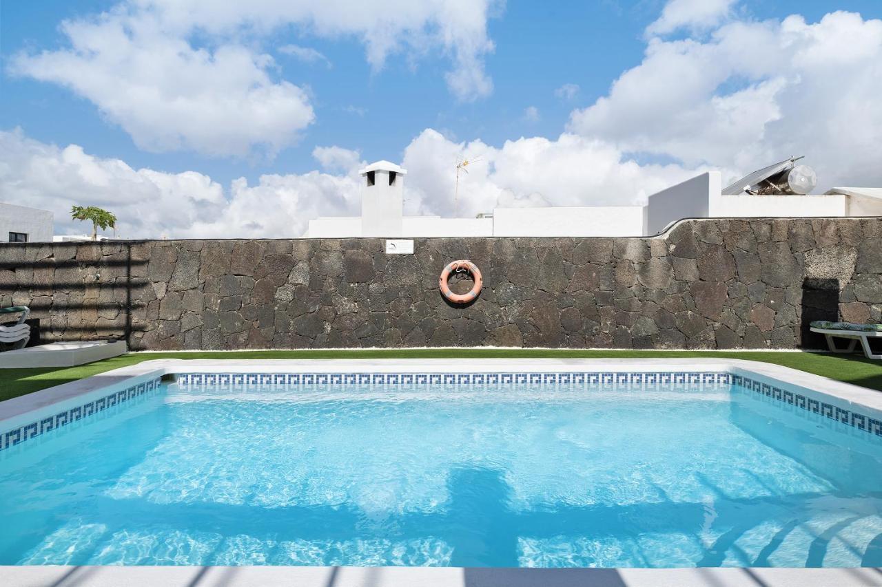 Apt6 Las Palmeras III Lanzarote Puerto del Carmen  Exterior photo