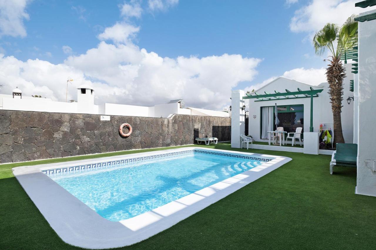 Apt6 Las Palmeras III Lanzarote Puerto del Carmen  Exterior photo